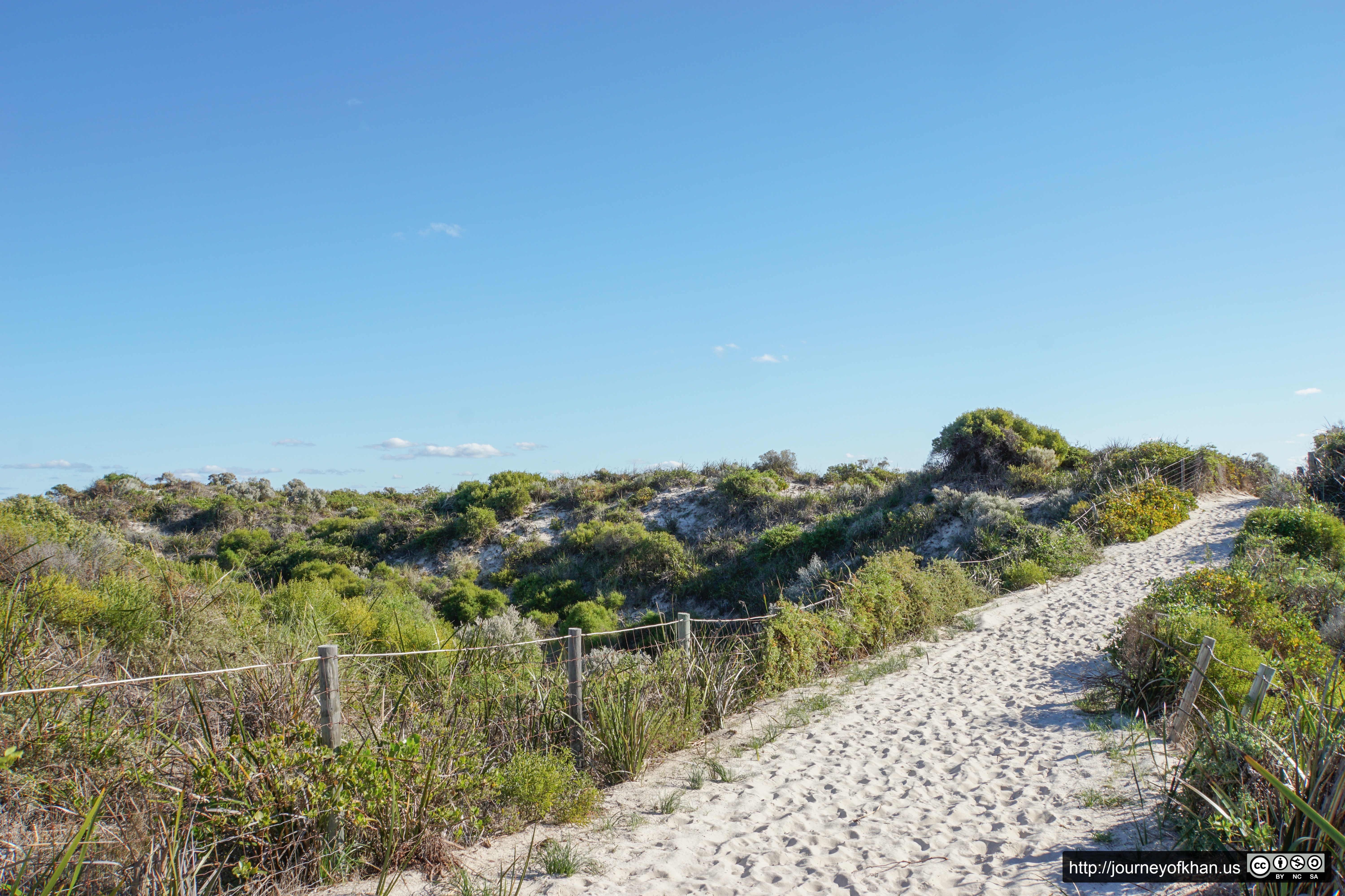 Footpath through the Dunes (High Resolution)