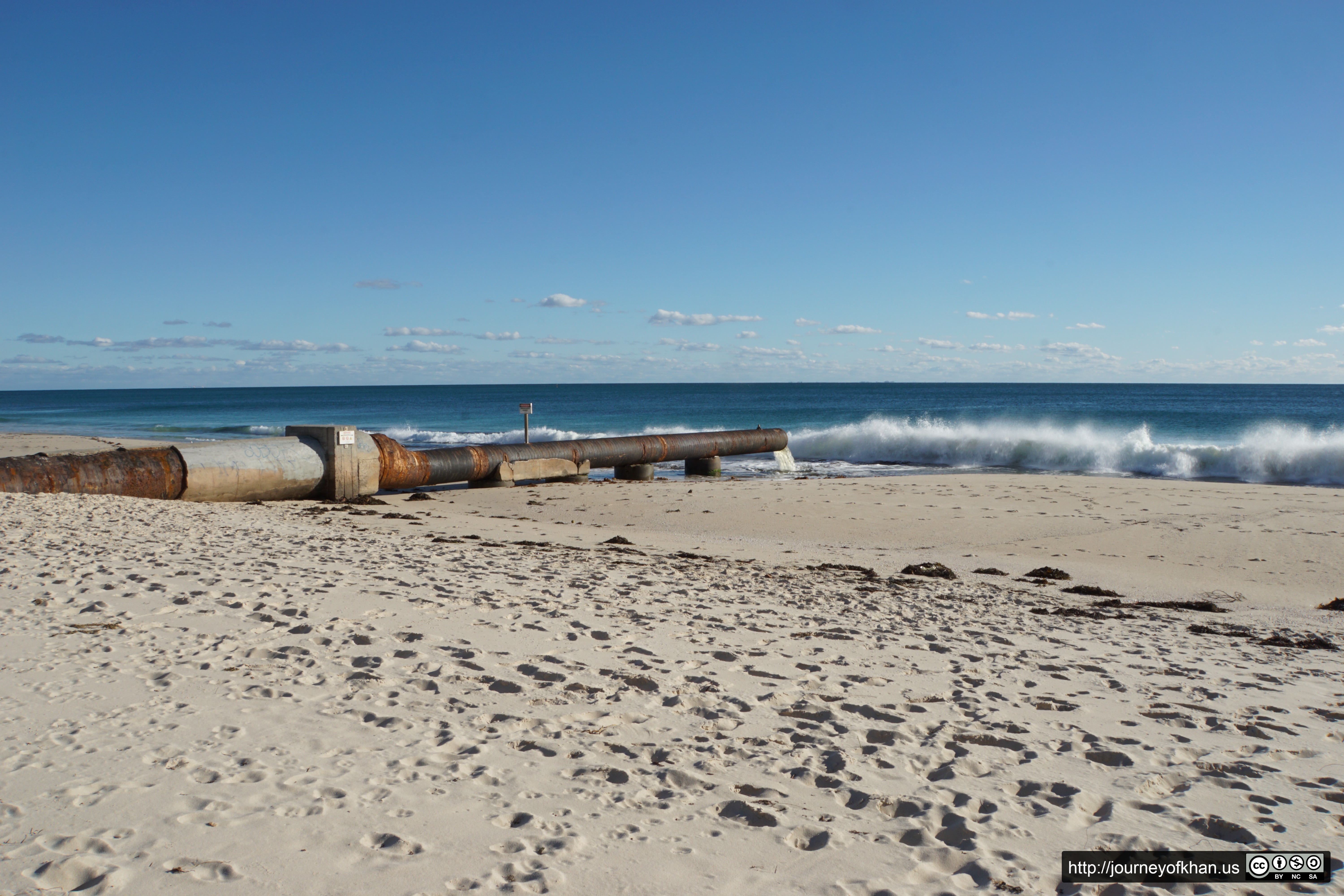 Waves and a Pipe (High Resolution)