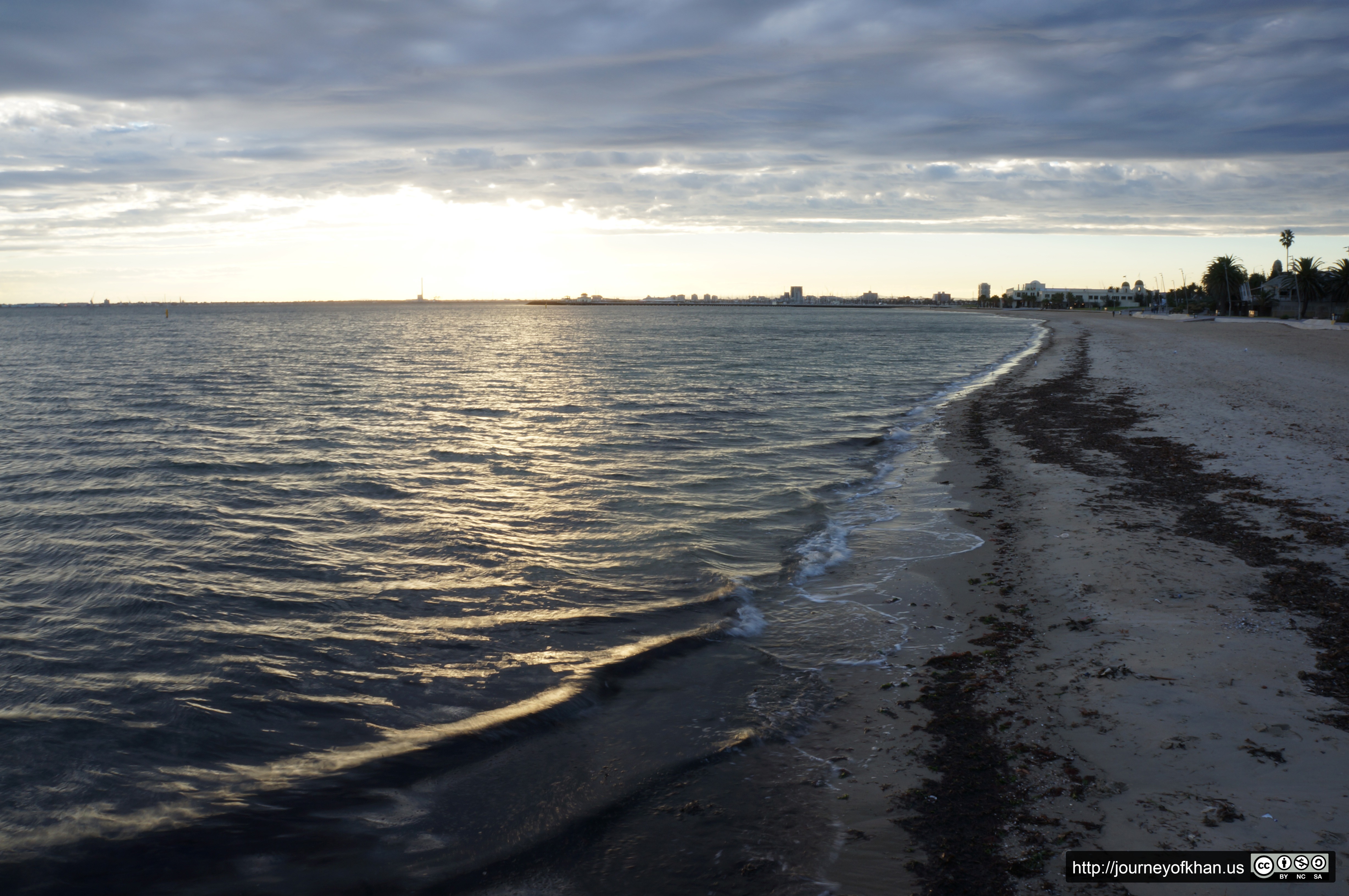 Waves in St Kilda (High Resolution)