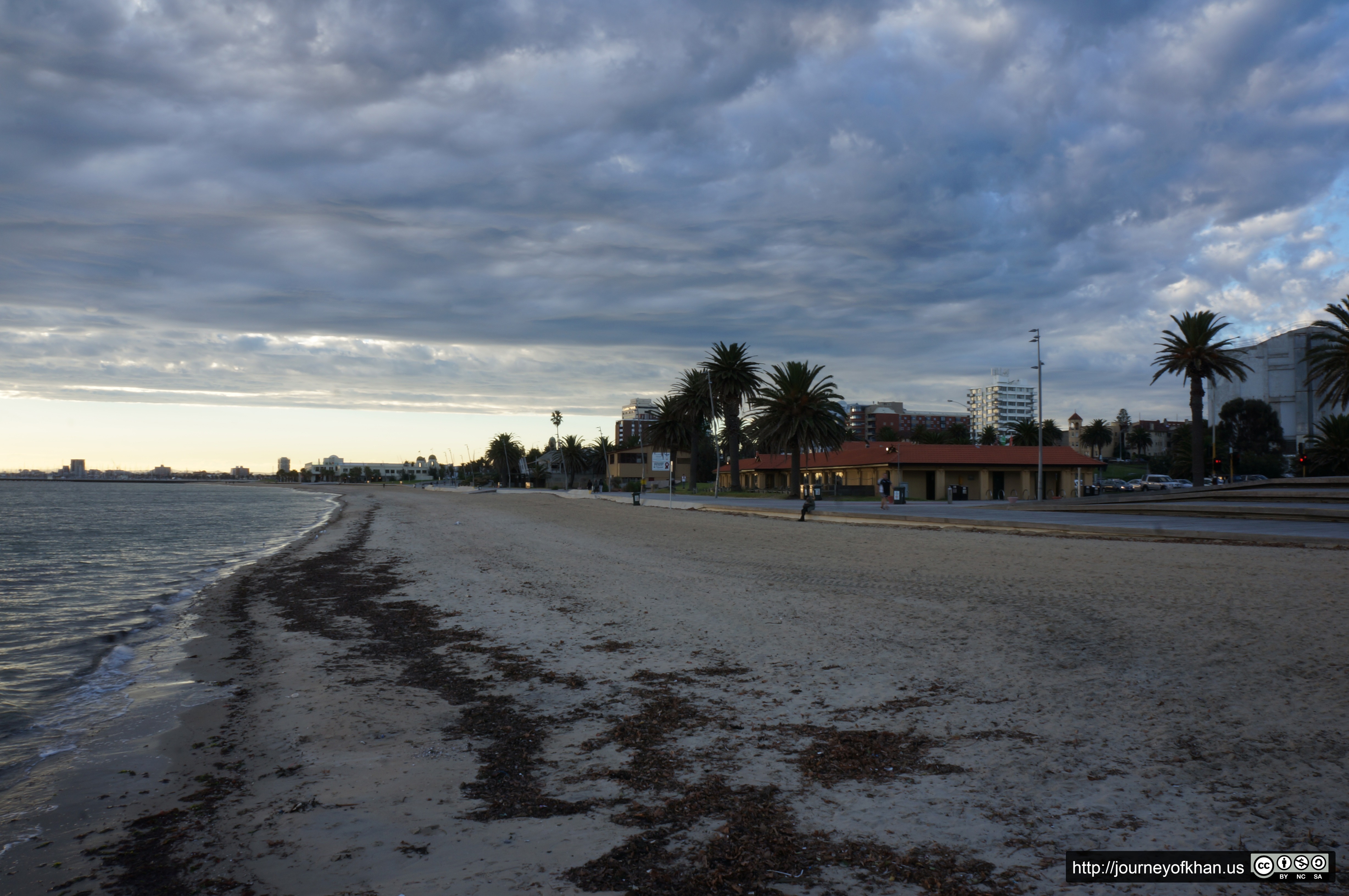 St Kilda Beach (High Resolution)