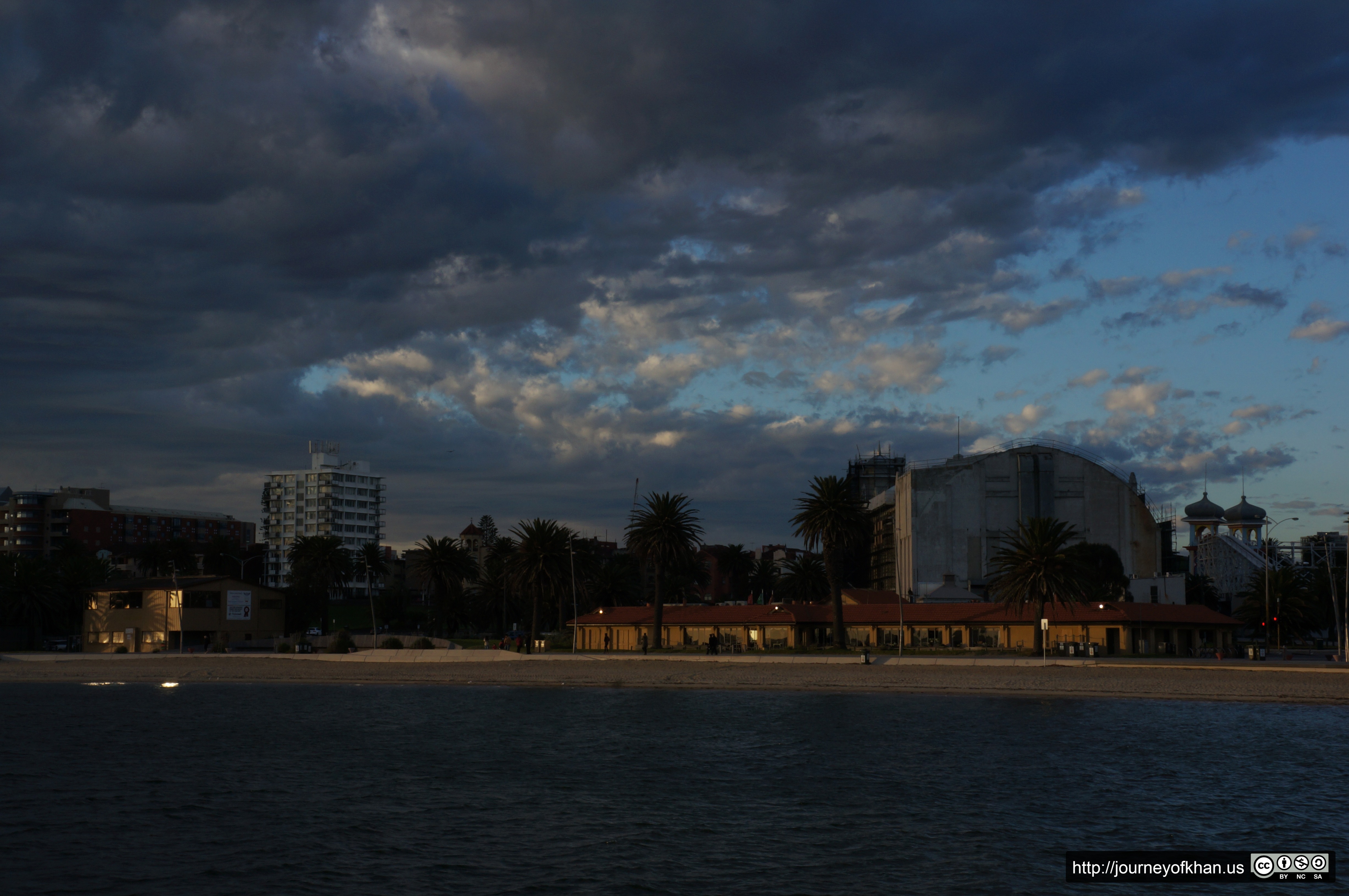 Could over Bayside Buildings (High Resolution)