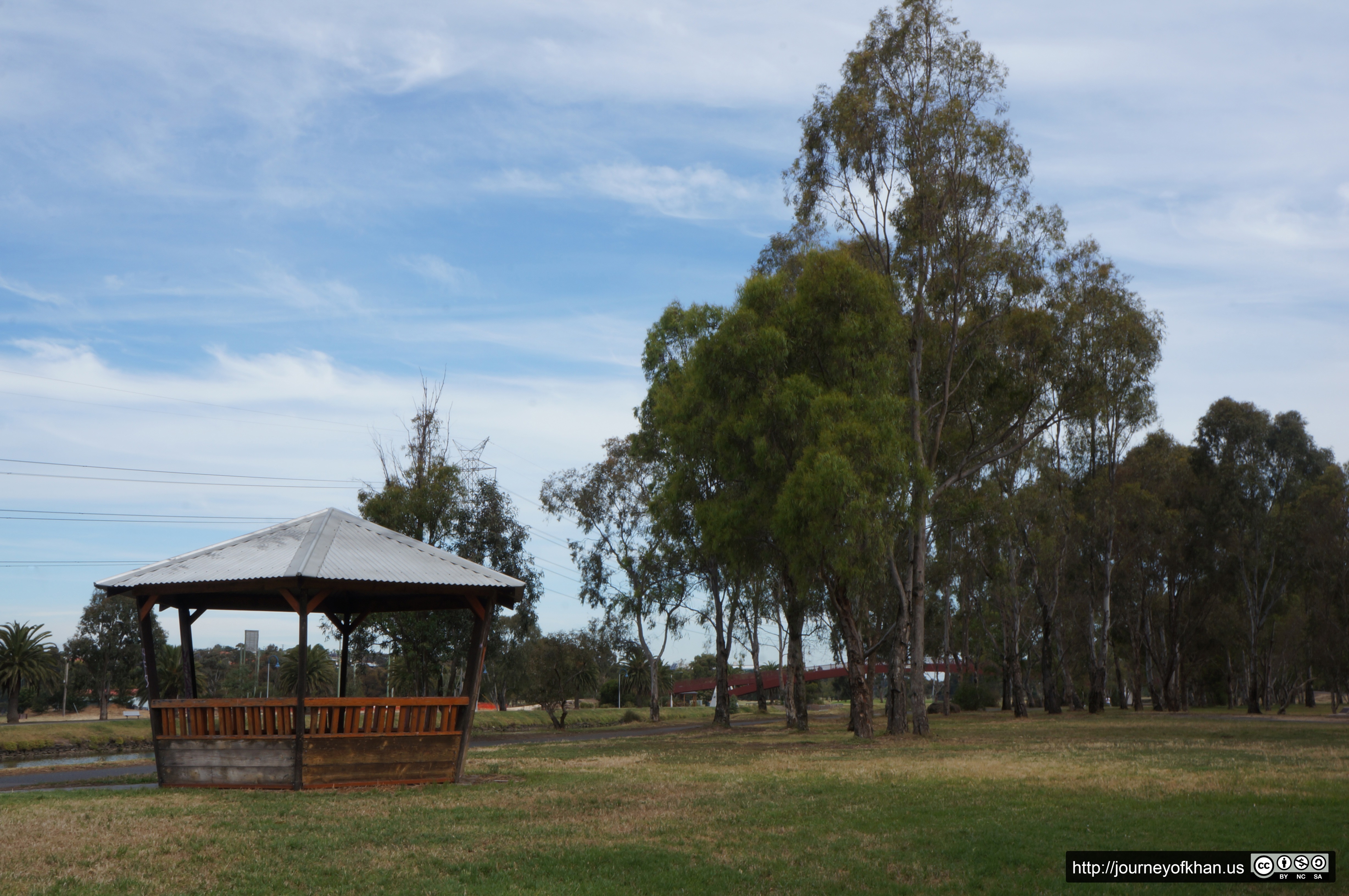 Gazebo in Fairbairn Park (High Resolution)