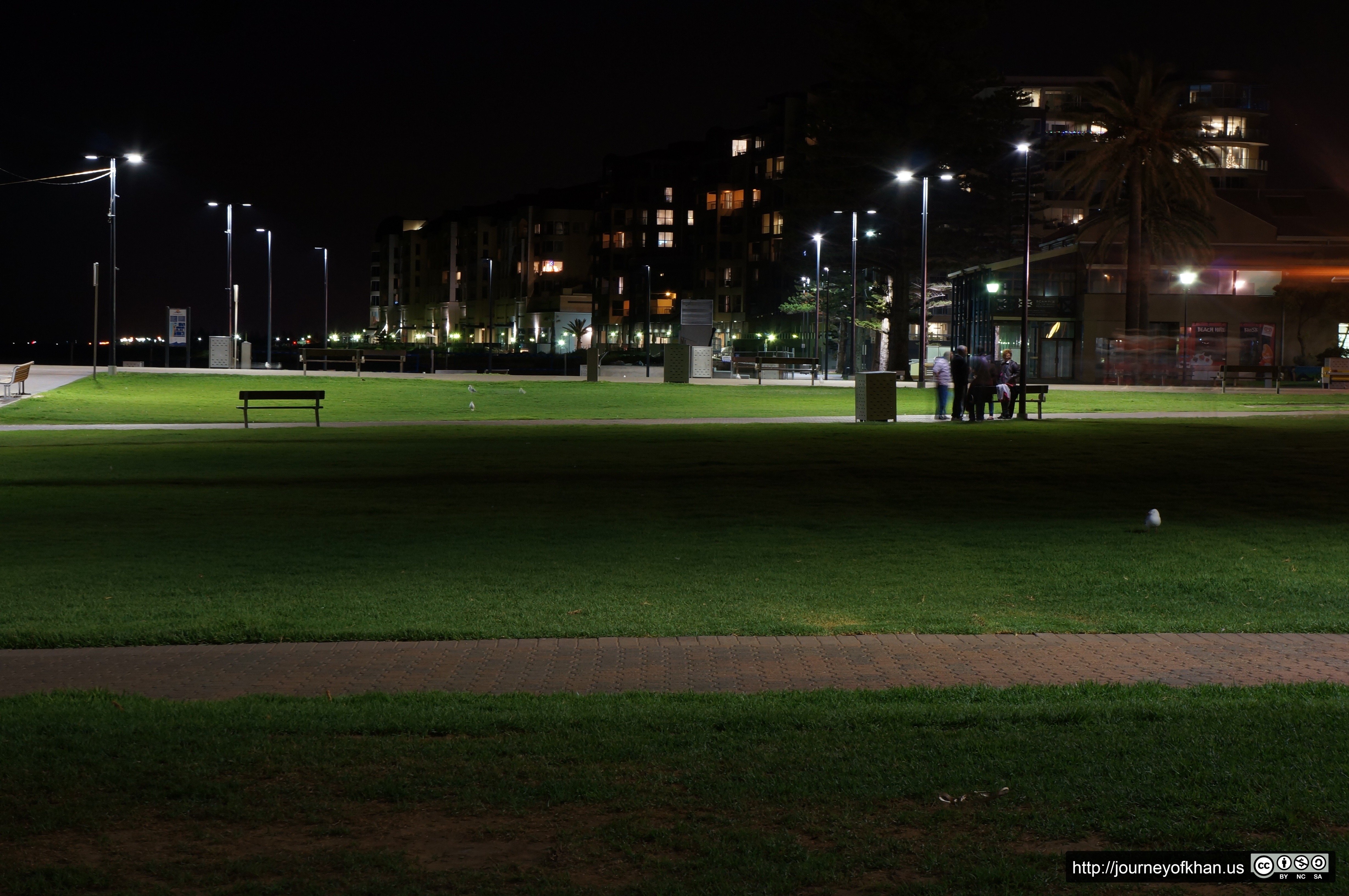 Glenelg Square (High Resolution)