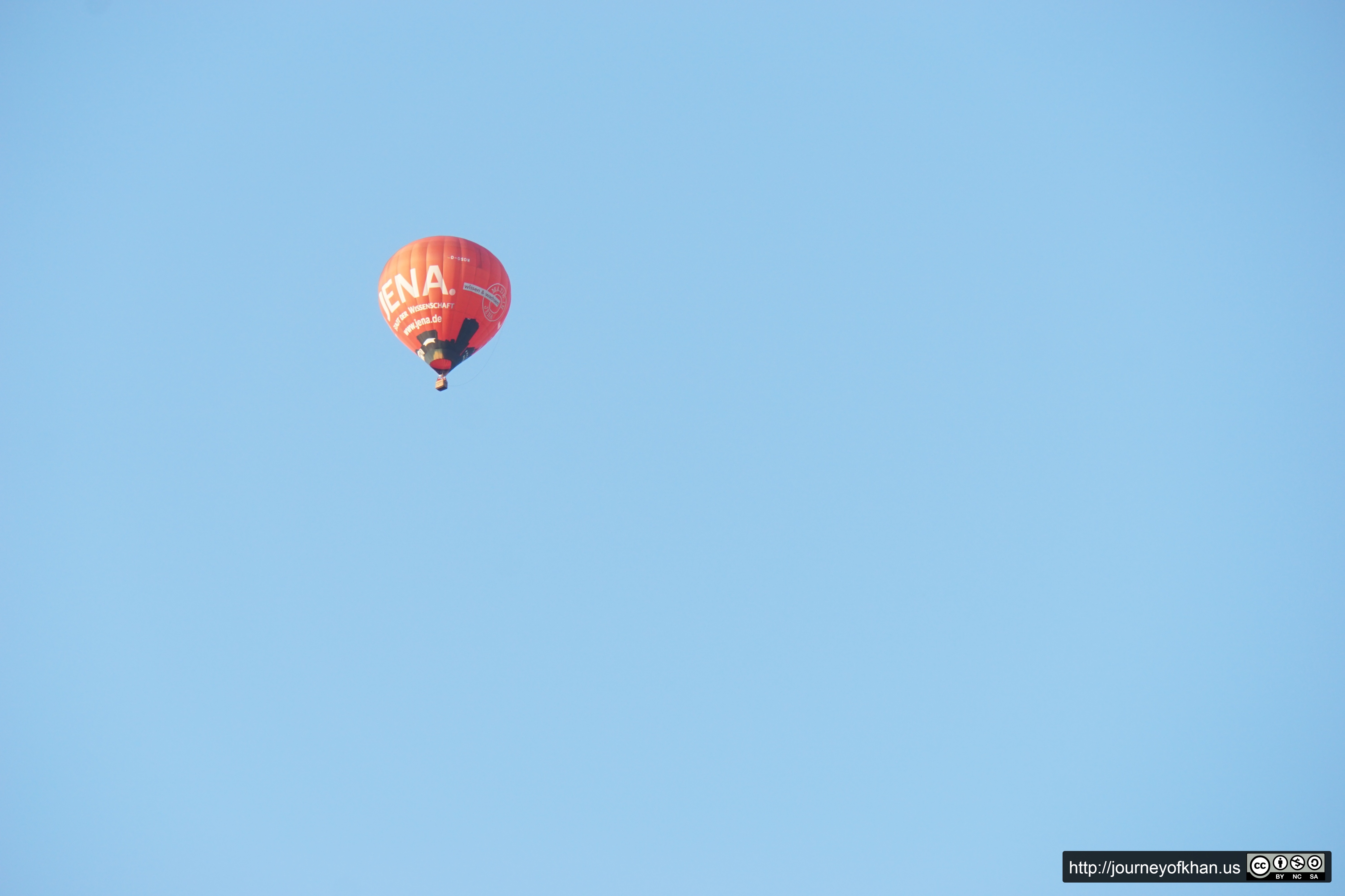 Balloon over Jena (High Resolution)