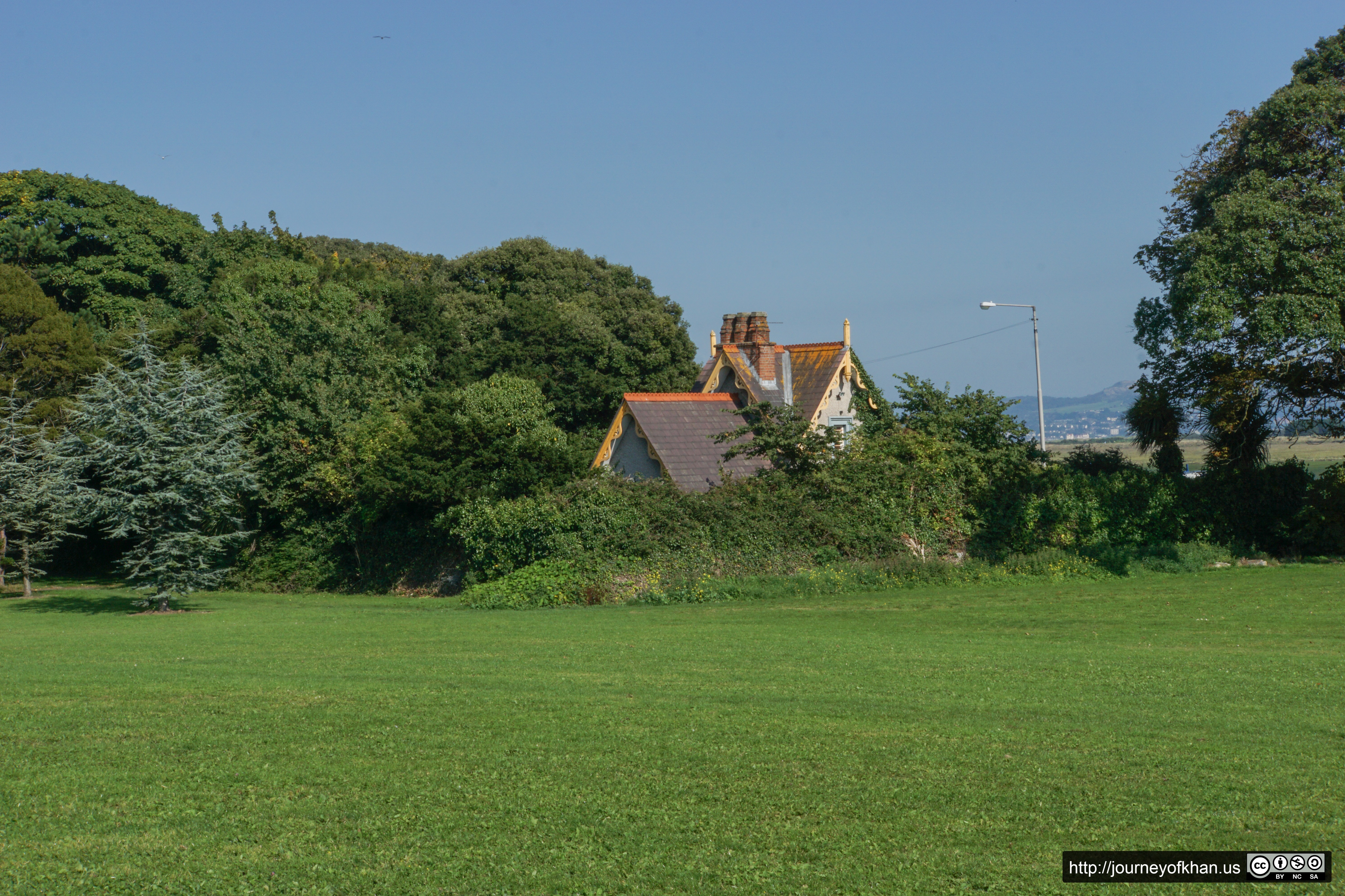 House in St. Anne's Park (High Resolution)