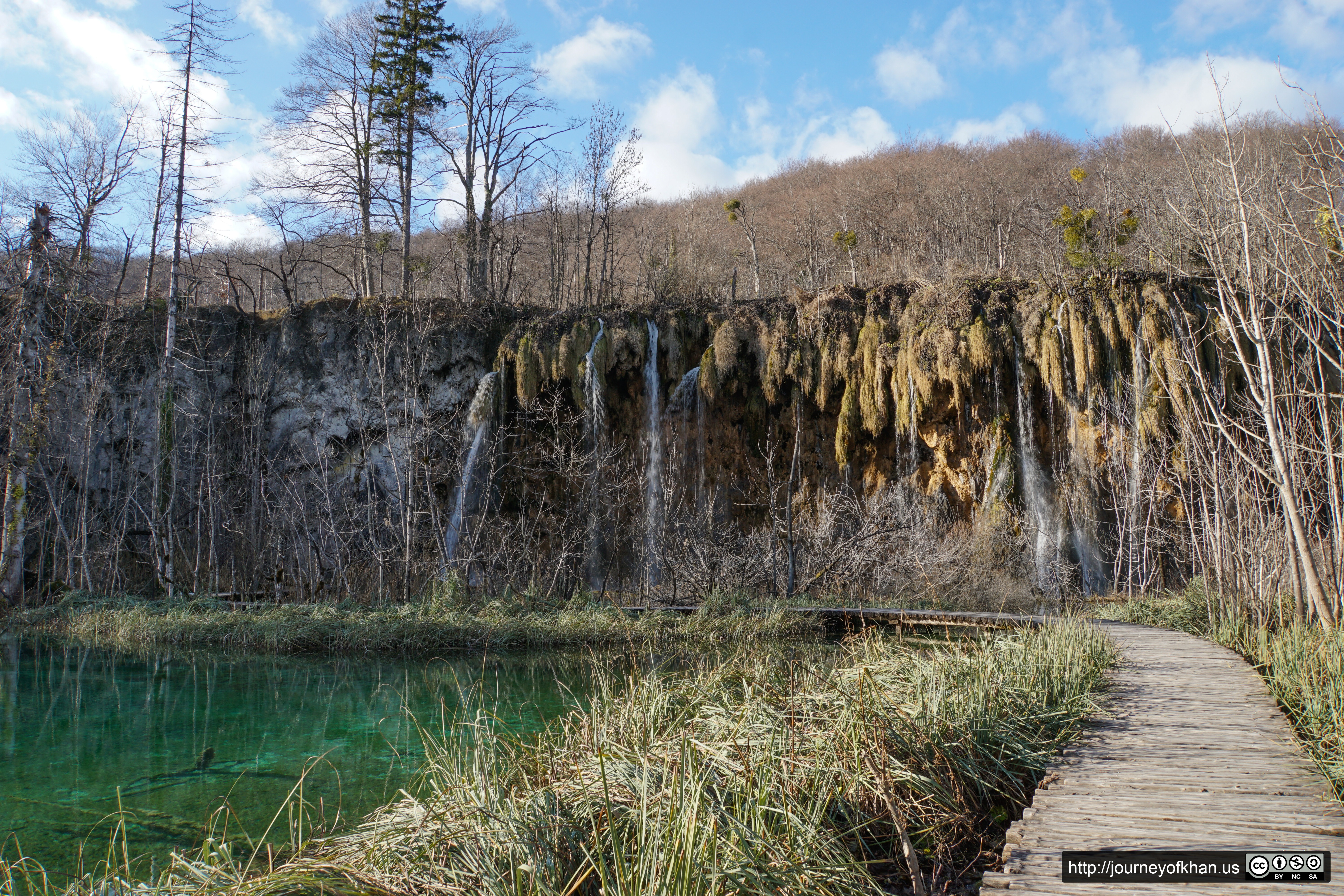 Path around the Crystal Pool (High Resolution)