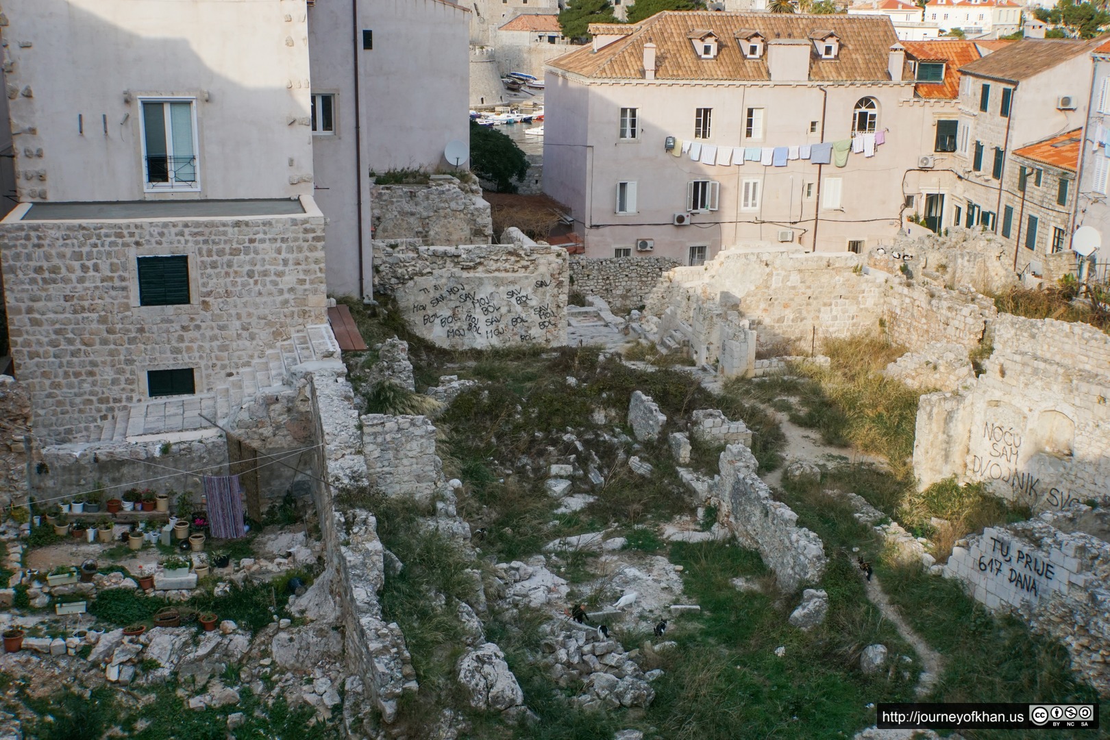 Walls and Graffiti in Dubrovnik