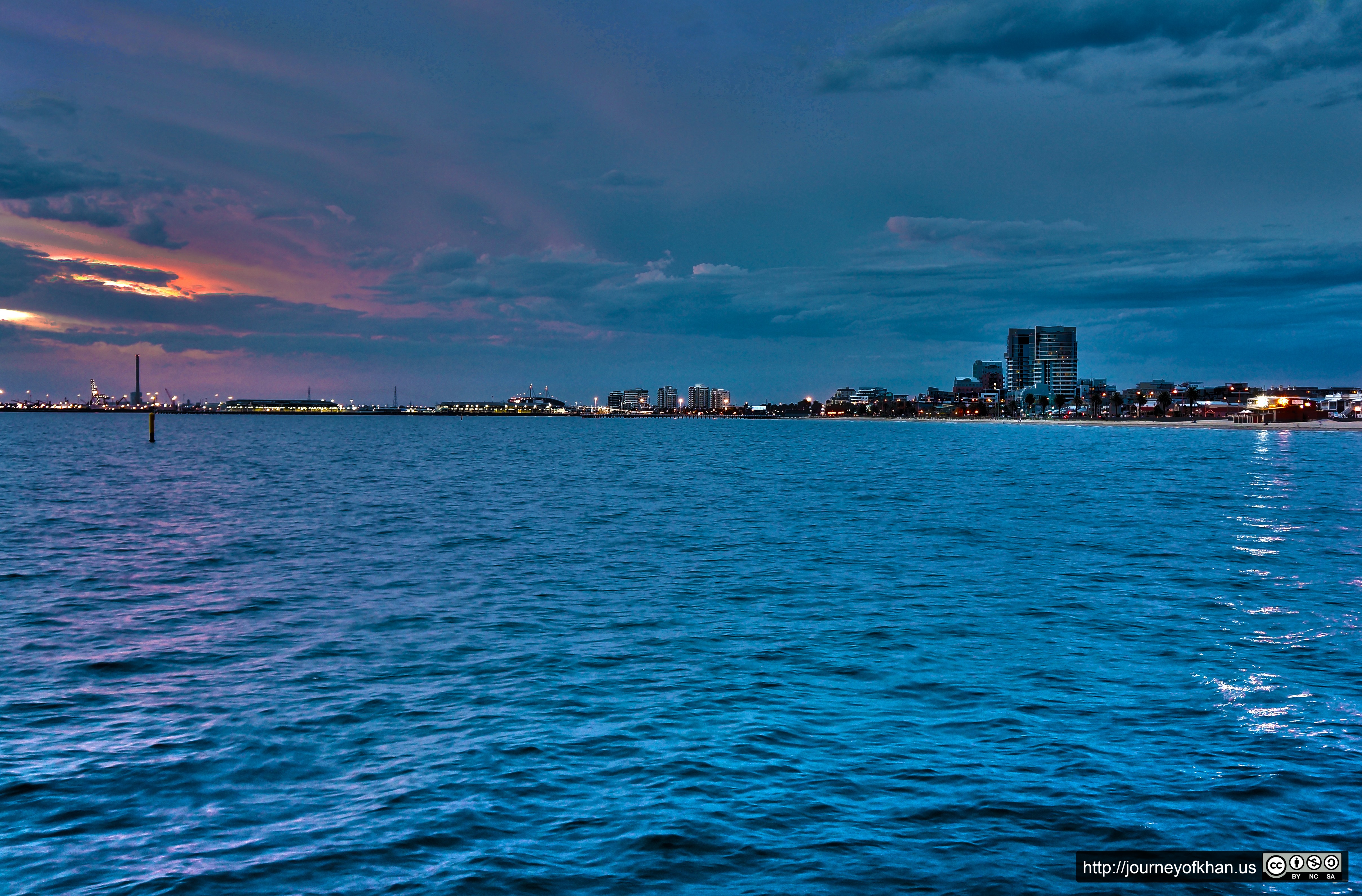 Manual HDR Port Melbourne (High Resolution)